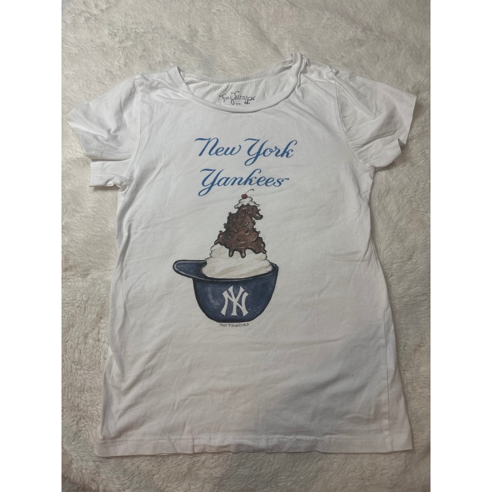 Tiny Turnip Graphic Tee Womens XS White Excellent NY Yankees Sundae Cotton Top